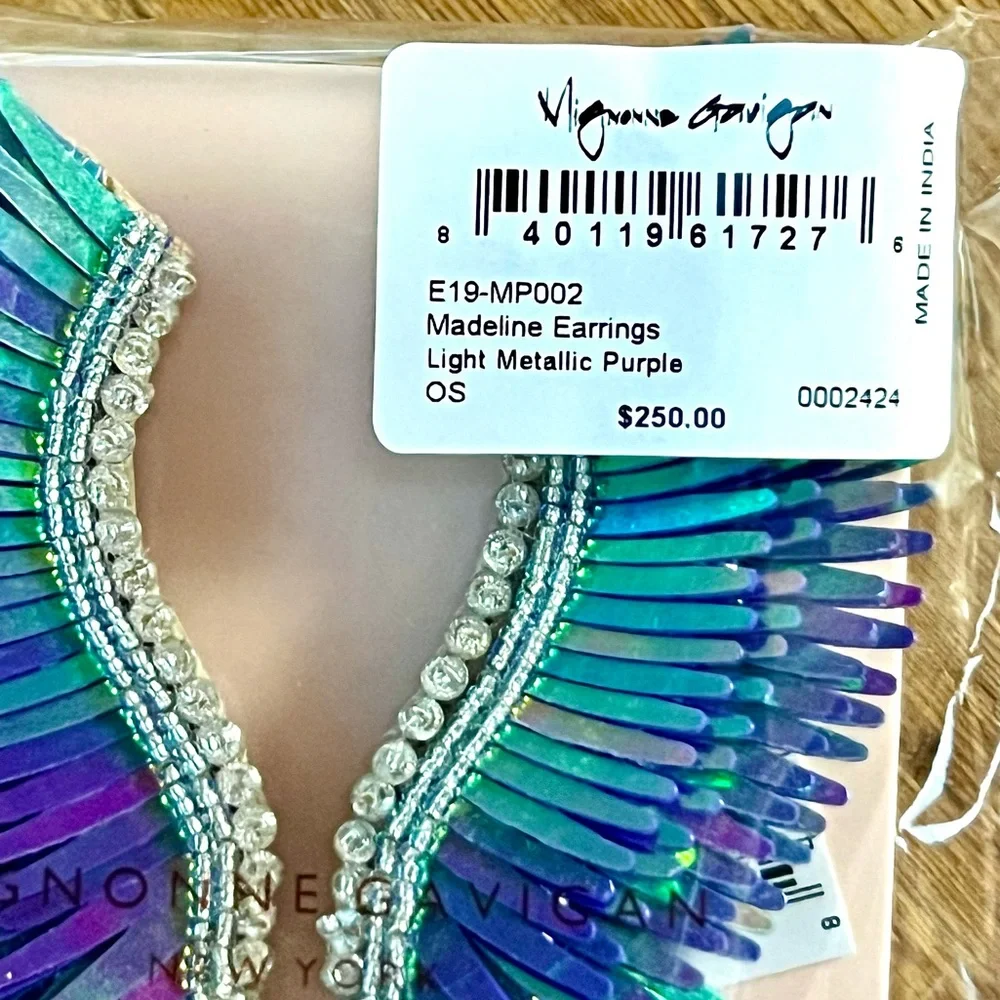 NWT Mignonne Gavigan Madeline Light Metallic Purple Statement Earrings - Picture 15 of 16